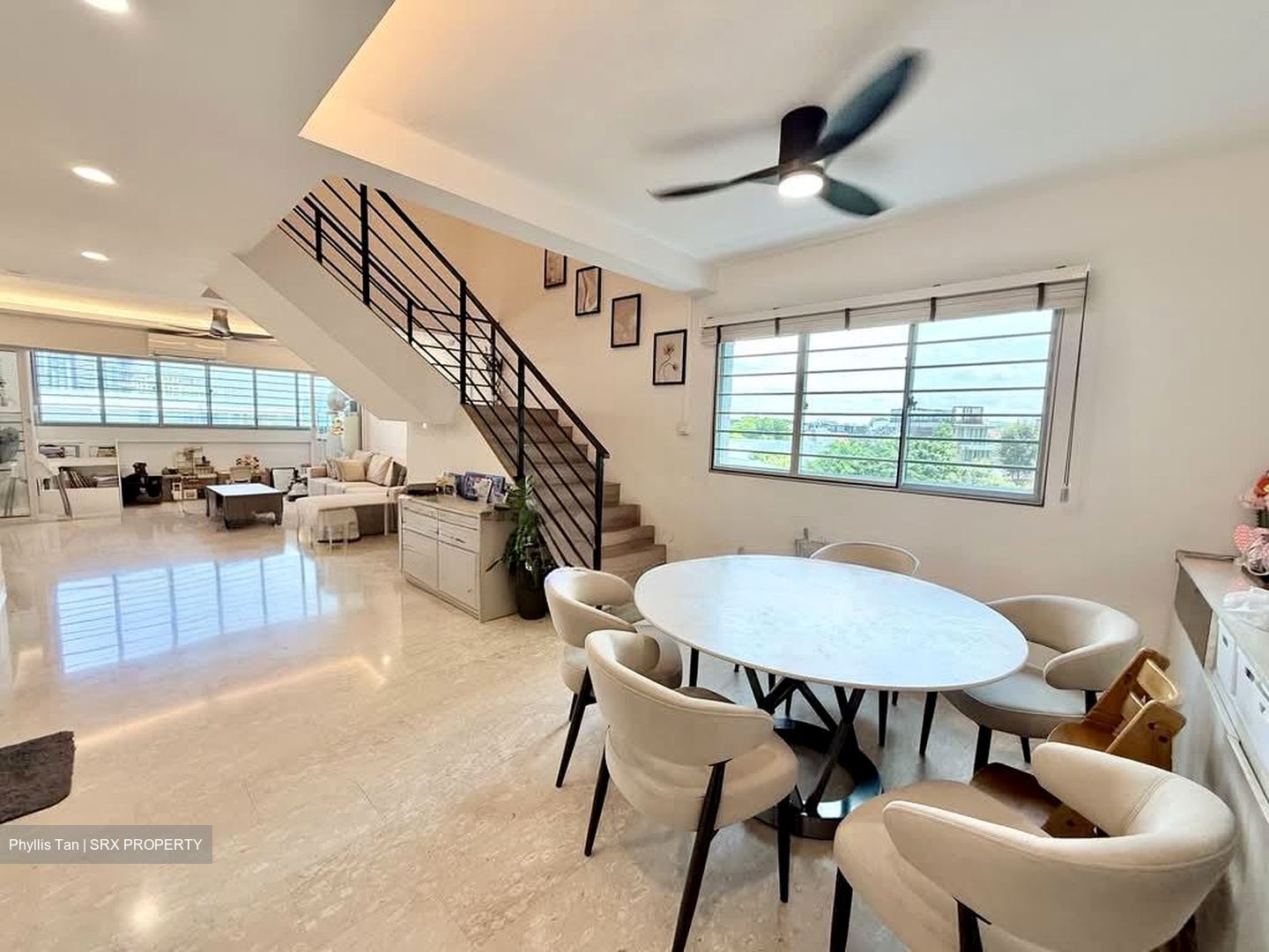 Blk 712 Hougang Avenue 2 (Hougang), HDB Executive #583442991